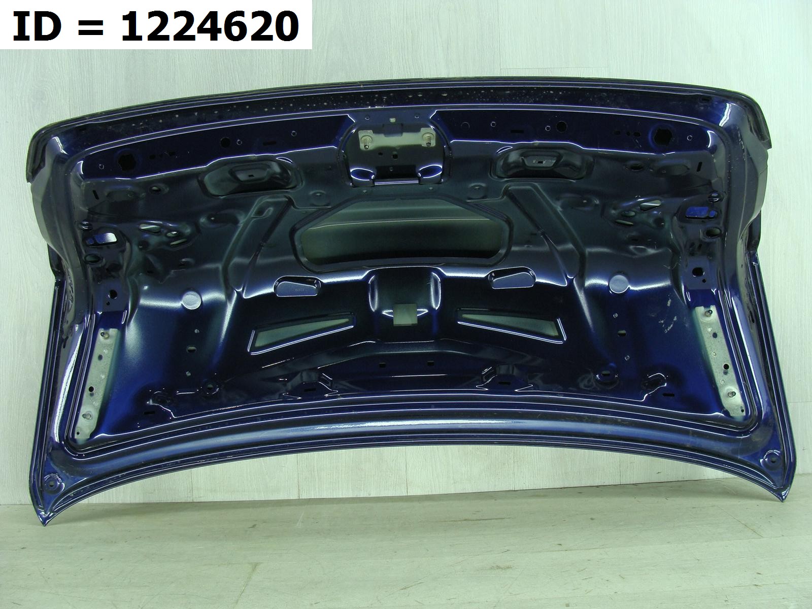 Крышка багажника  Audi A4 V (B9) (2015) Седан