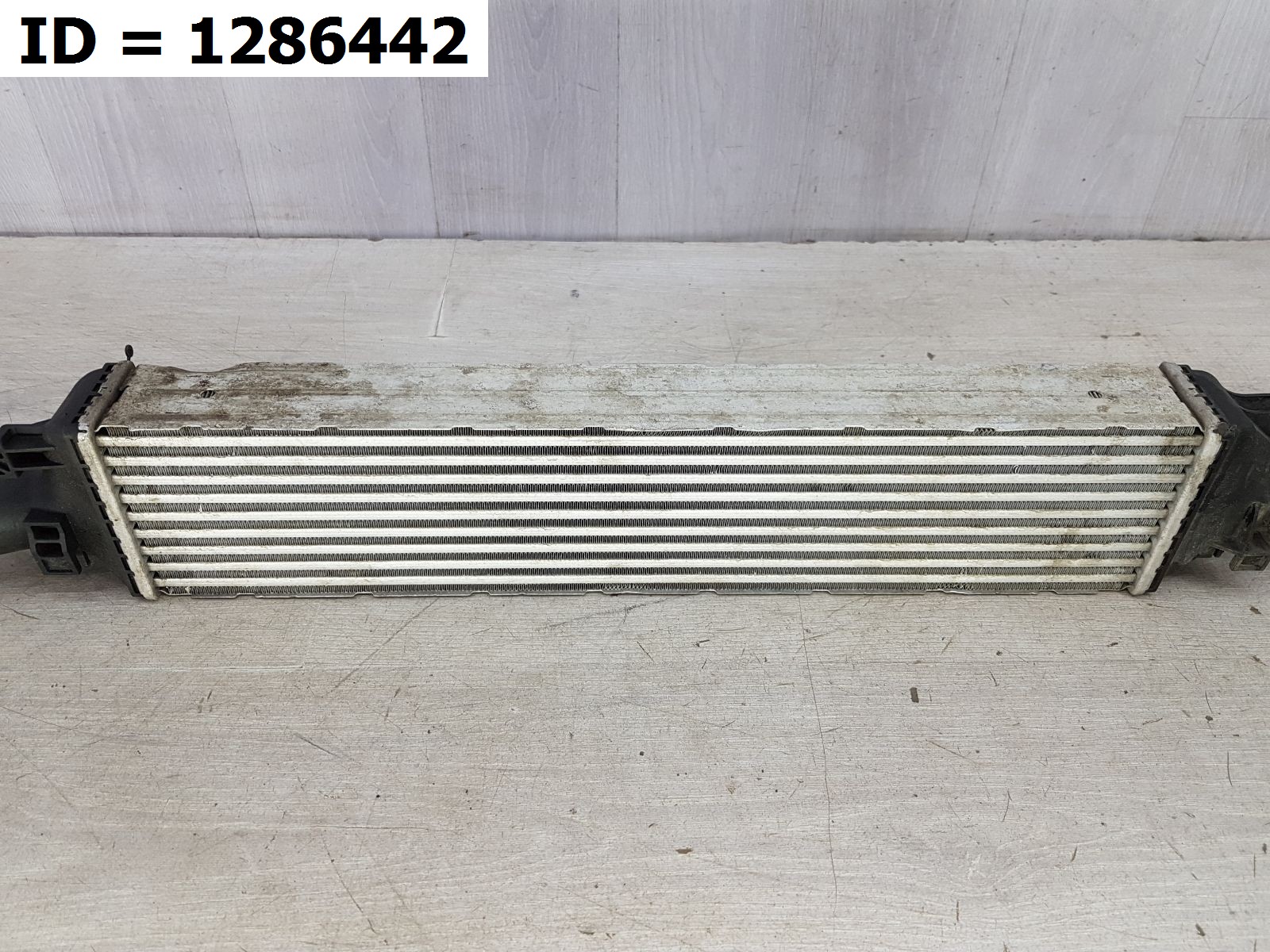 Радиатор интеркулера  Audi Q3 I Рест. (2014-2018) 5 дв.