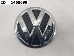 Эмблема  на Volkswagen Polo V (2009-2015) Седан. Б/У. Оригинал