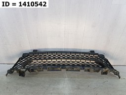 Решетка переднего бампера нижняя  на LADA Largus I Рест. (2021-2021) универсал 5. Б/У. Оригинал