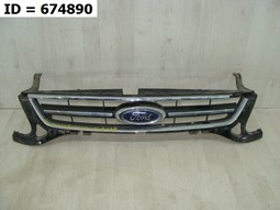 решетка радиатора на Ford Mondeo 2010-2014. Б/У. Оригинал