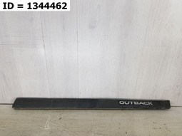 молдинг двери на Subaru Outback 2014-2018. Б/У. Оригинал