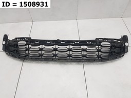 Решетка переднего бампера  на Citroen DS4 (2011-2015) х/б 5 дв.. Б/У. Оригинал
