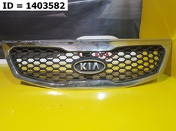 Решетка радиатора  Kia Sorento II Рест. (2012) 5 дв.