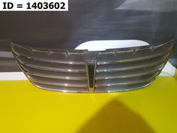 Решетка радиатора  на Hyundai Equus II Рест. (2013-2016) Седан. Б/У. Оригинал