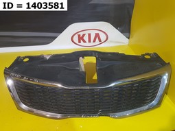 Решетка радиатора  Kia Rio III (2011-2015) Седан