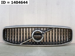 Решетка радиатора  на Volvo V90 Cross Country I (2016) Универсал. Б/У. Оригинал