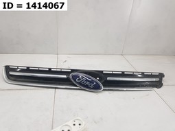 Решетка радиатора  на Ford Kuga I (2008-2012) 5 дв.. Б/У. Оригинал